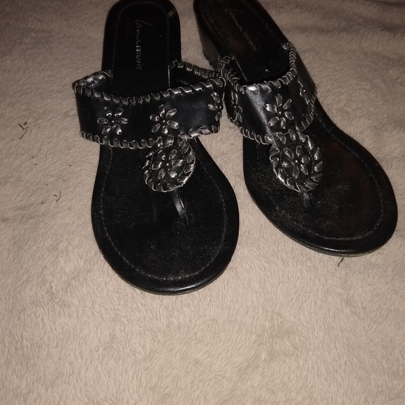 ADD-ON FOR JUST $5-Lane Bryant 9 wide sandals - Picture 2 of 5